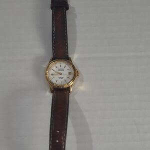 Vintage Guess Waterpro Gold and Brown Leather Watch